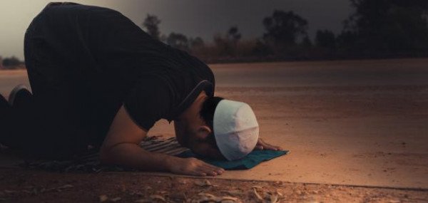متى تكون صعوبة الصلاة مرتبطة بالوسواس أو القلق