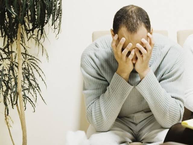 متى تكون الأعراض القوية بسبب مرض أو أزمة نفسية